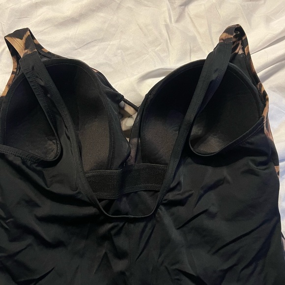 EUC Inches Away one piece bathing suit. Size 20W. - Picture 4 of 6